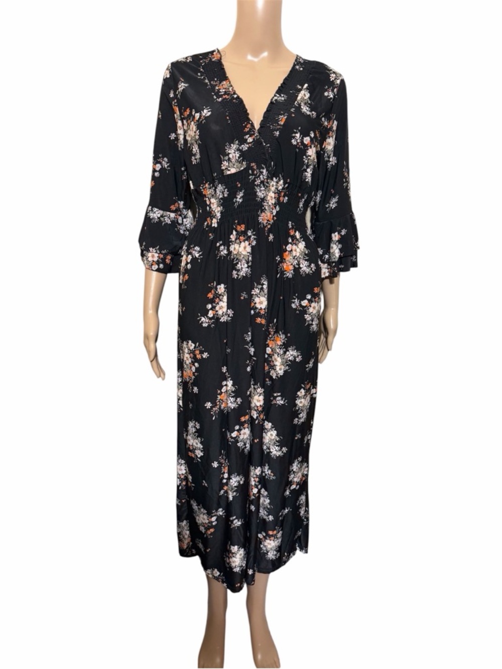 Seven islands Black Floral V-Neck Smocked Waist Maxi Dress